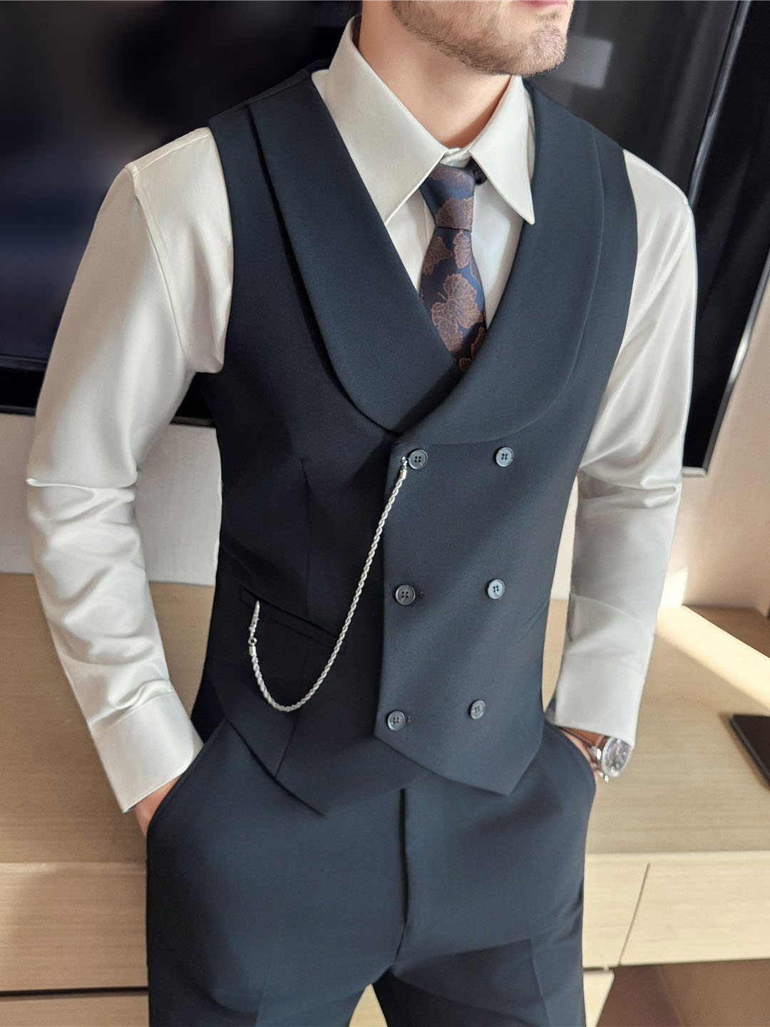 Men's Shawl-Collar Suit Vest - view 4