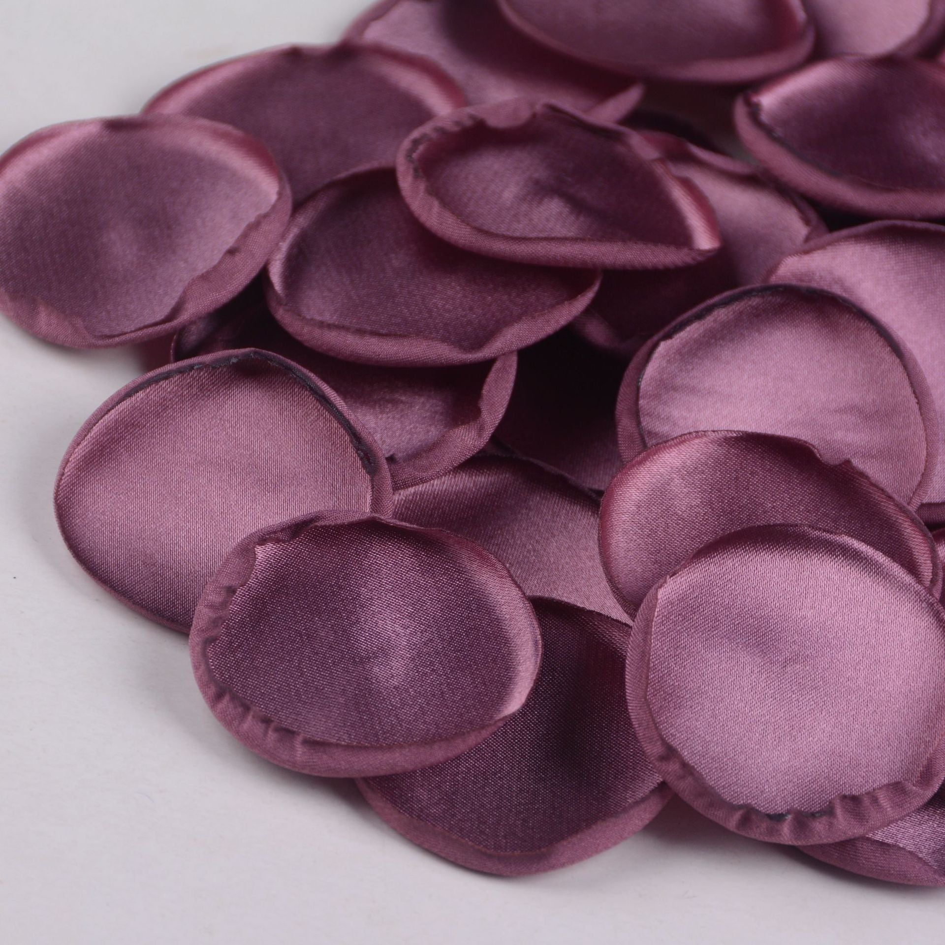 Silk Rose Petals Wedding Decoration - view 4