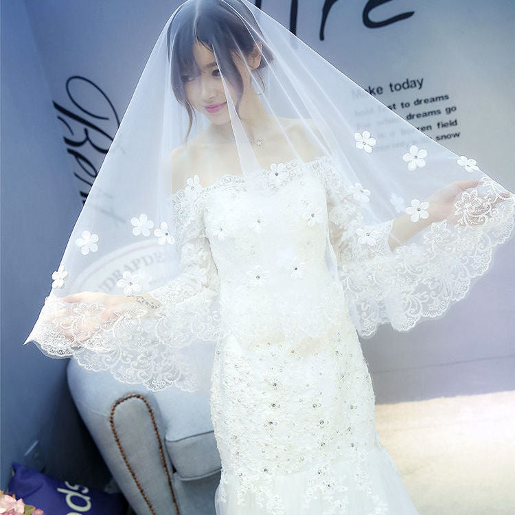 Lace Petal Bridal Veil - view 3