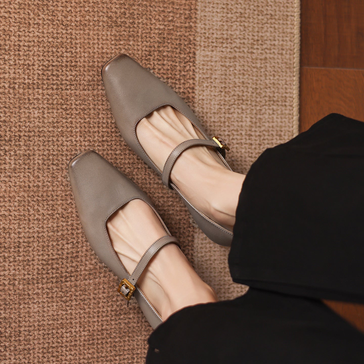 Leather Mid-heel Court Pumps - view 3