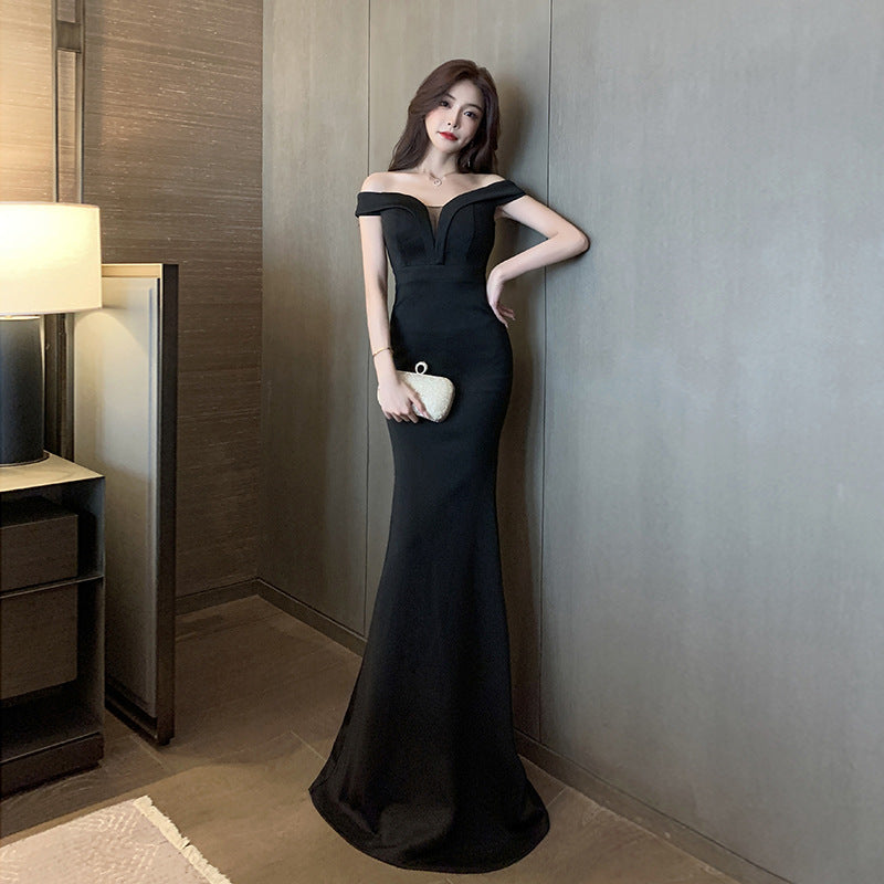 One-Shoulder Mermaid Gown - view 4