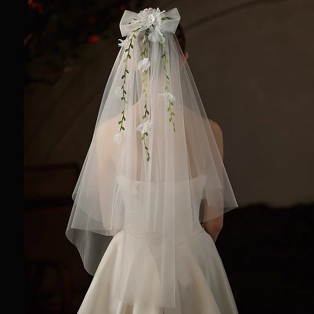 Ribbon Bow Bridal Veil with Hair Comb - view 6