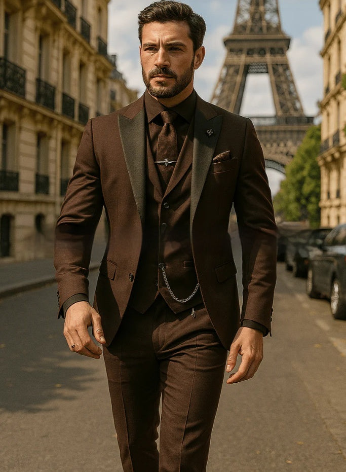 Groom & Groomsman Three-piece Suit - view 7