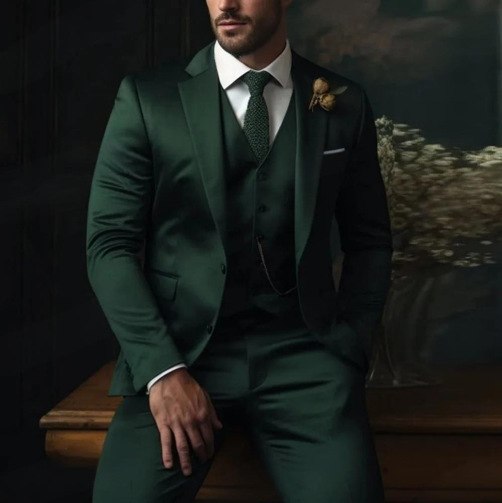 Men's Three-Piece Suit - view 6
